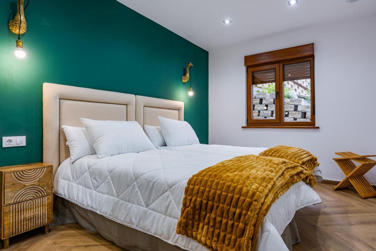 Apartamentos Montes Vindios Кангас-де-Онис Экстерьер фото